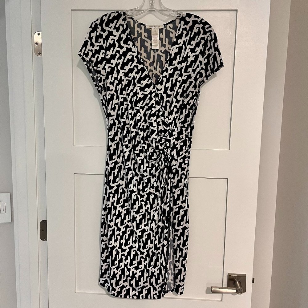 Laundry by Design Faux Wrap Printed Dress - 10